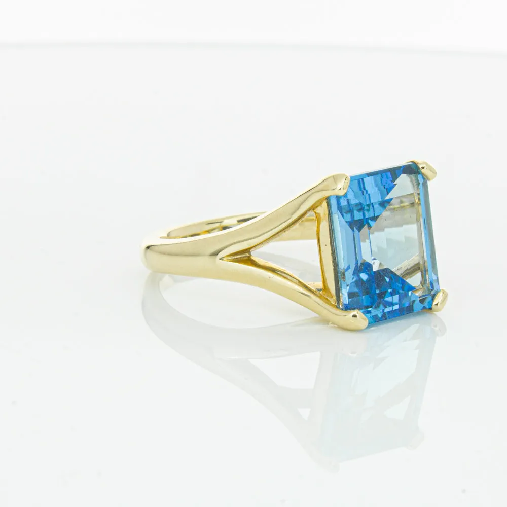 14ct Yellow Gold Blue Topaz Verona Ring