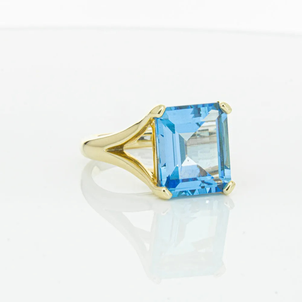 14ct Yellow Gold Blue Topaz Verona Ring