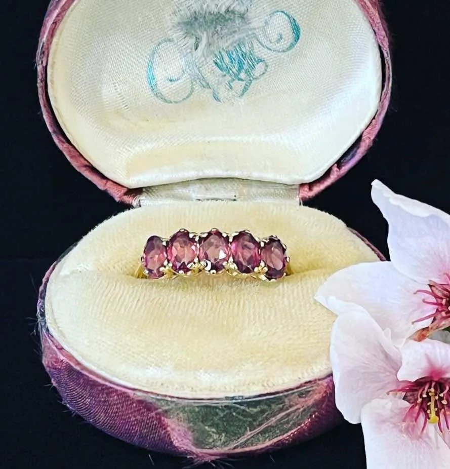 1970s Rhodolite Garnet Bridge Ring