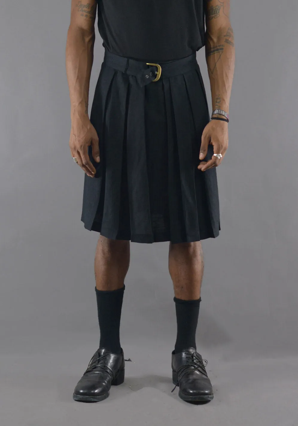 ART SCHOOL MSKRT005 PLEATED SCHOOL SKIRT BLACK