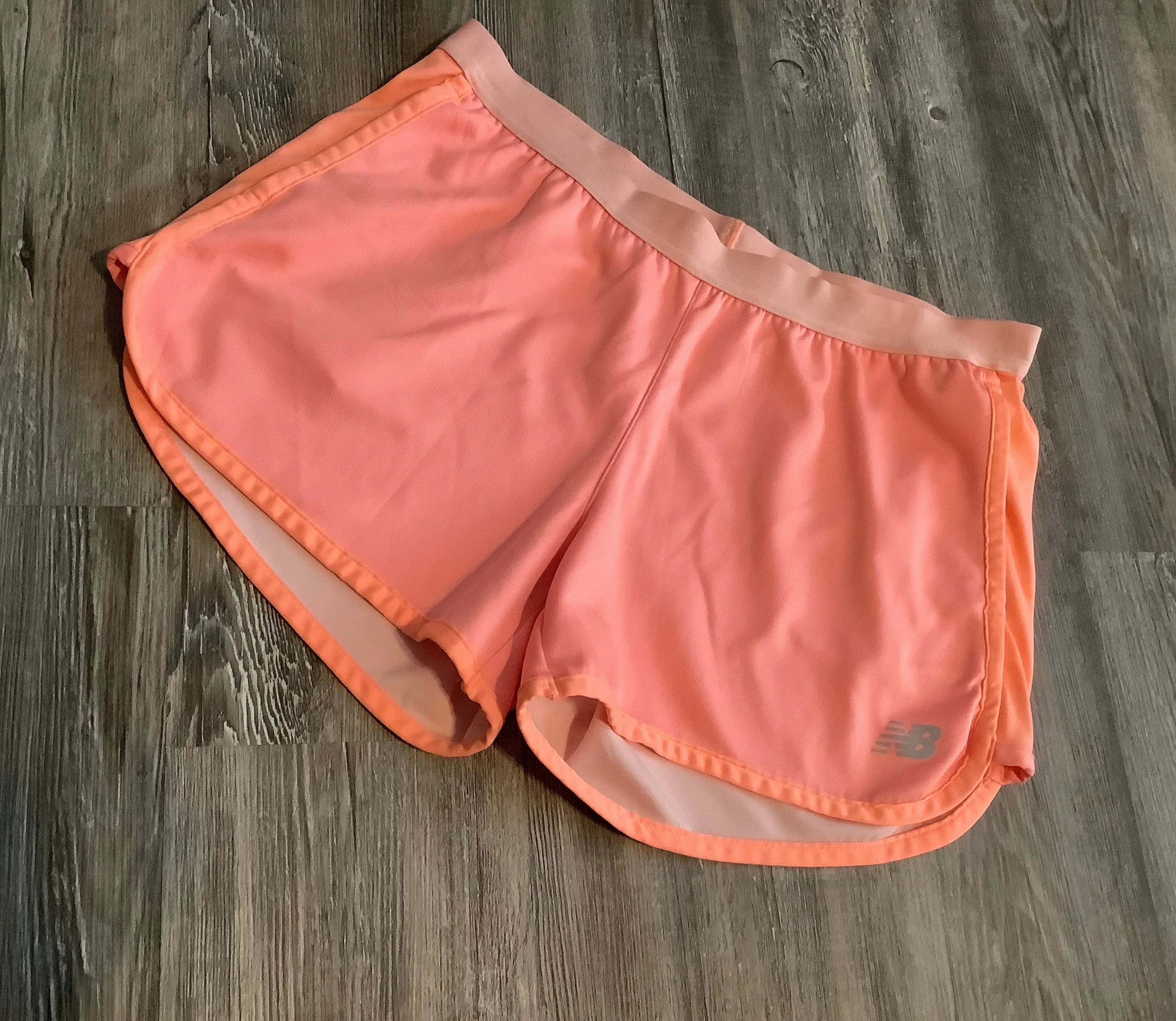 Athletic Shorts By New Balance  Size: L