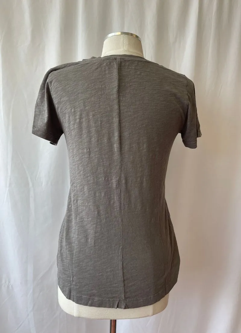 Bobi - V Neck Tee