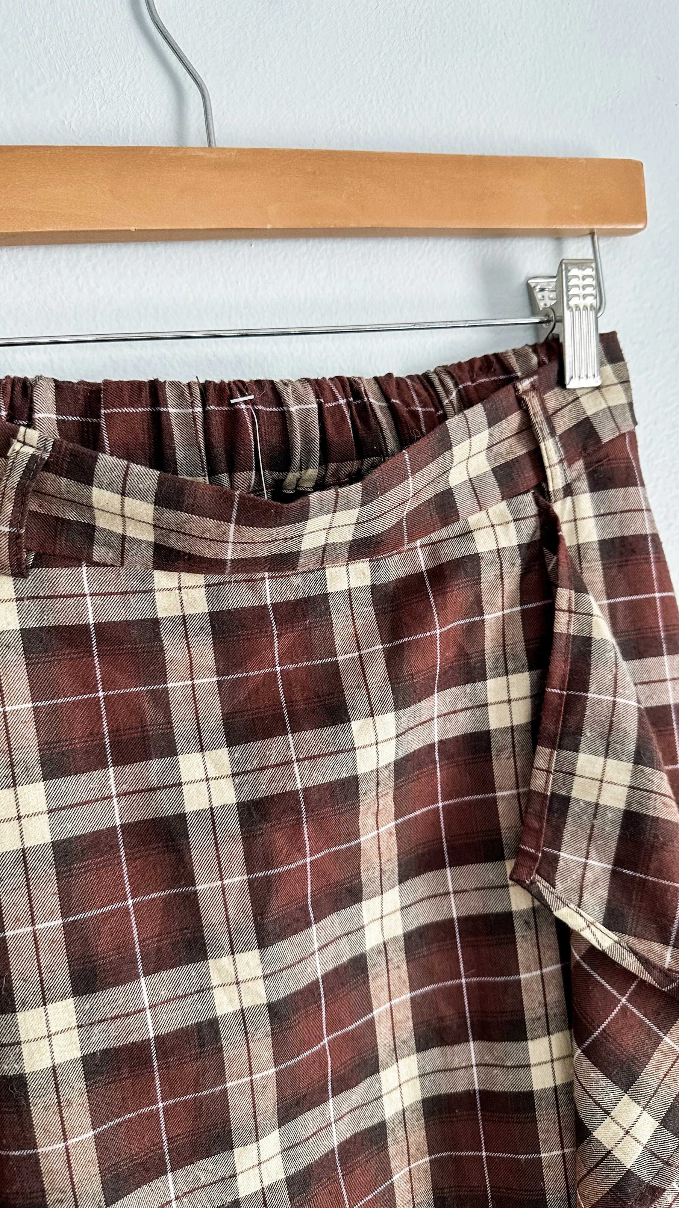 Brown Plaid Ruffle Front A-Line Skirt (S)