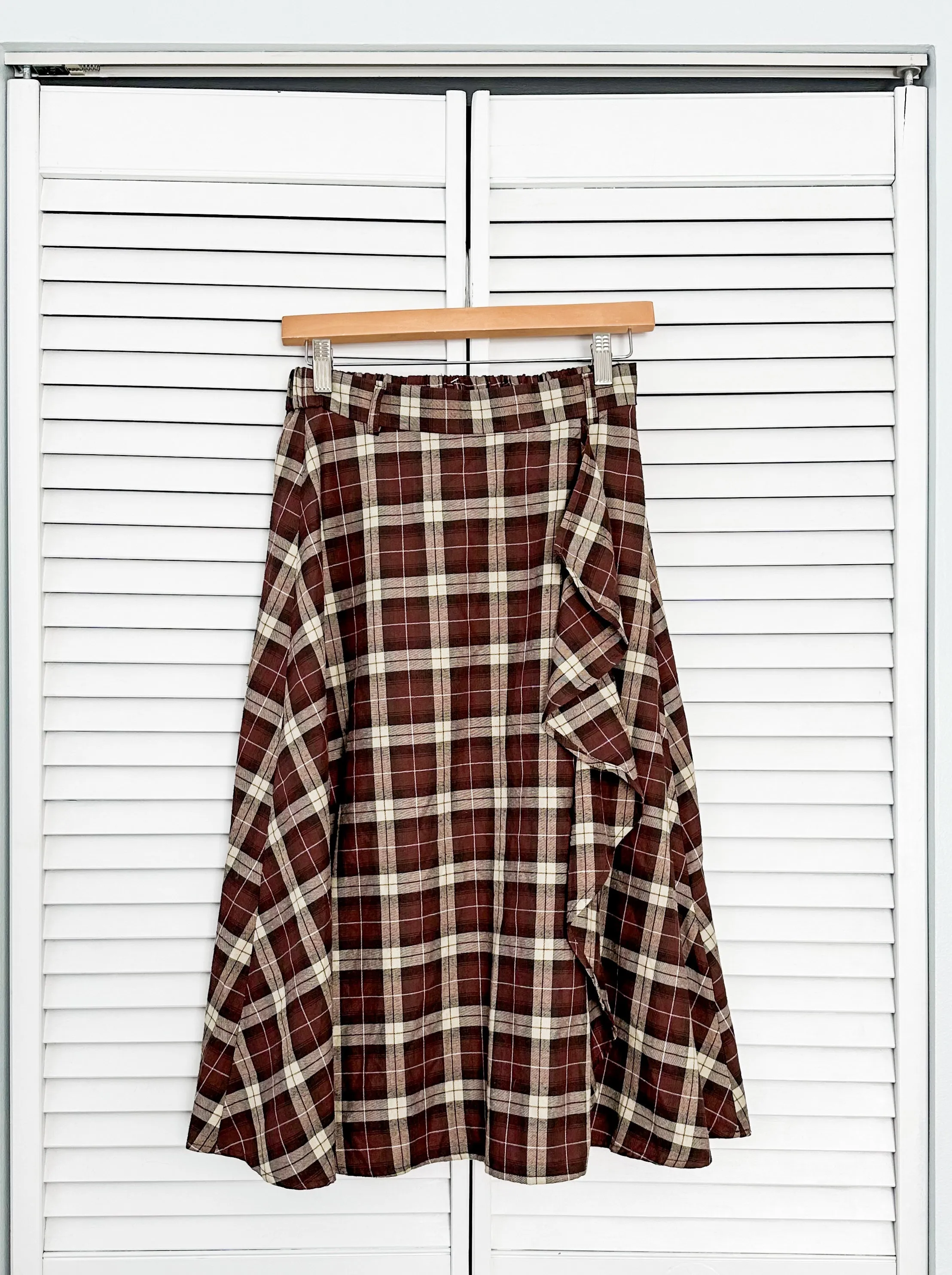 Brown Plaid Ruffle Front A-Line Skirt (S)