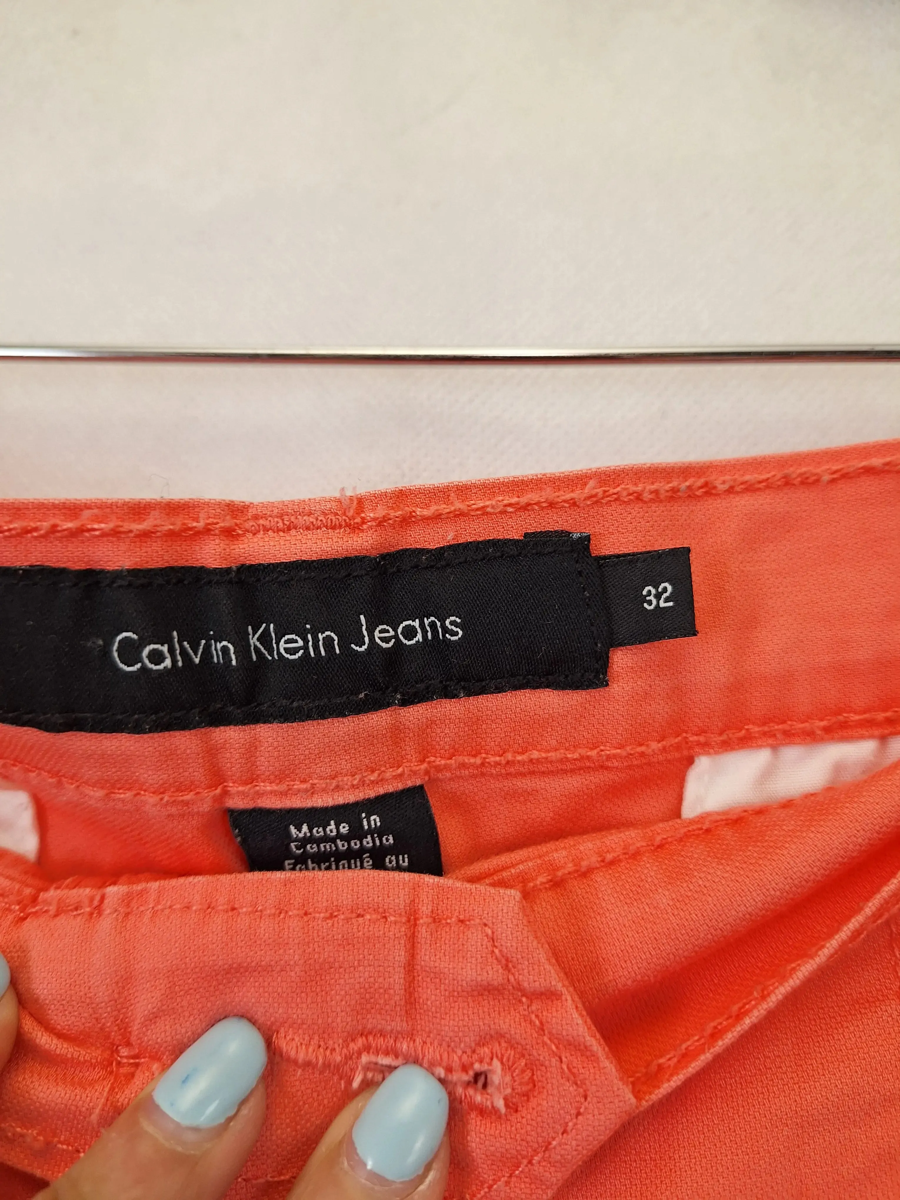 Calvin Klein Coral Vacation Casual Shorts Size 14