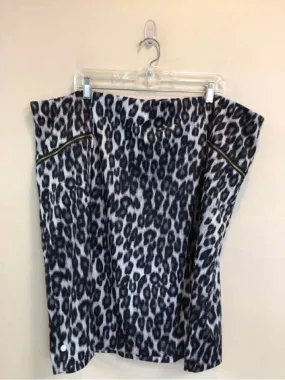 CALVIN KLEIN SIZE 3 X Ladies SKIRT