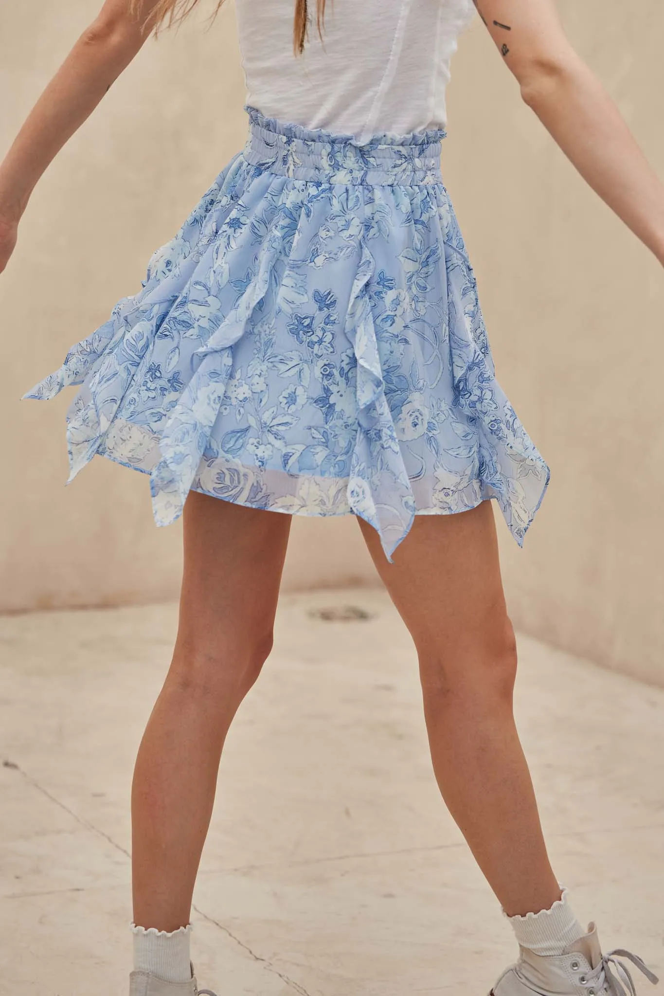 Fresh Fantasy Ruffled Floral Chiffon Mini Skirt