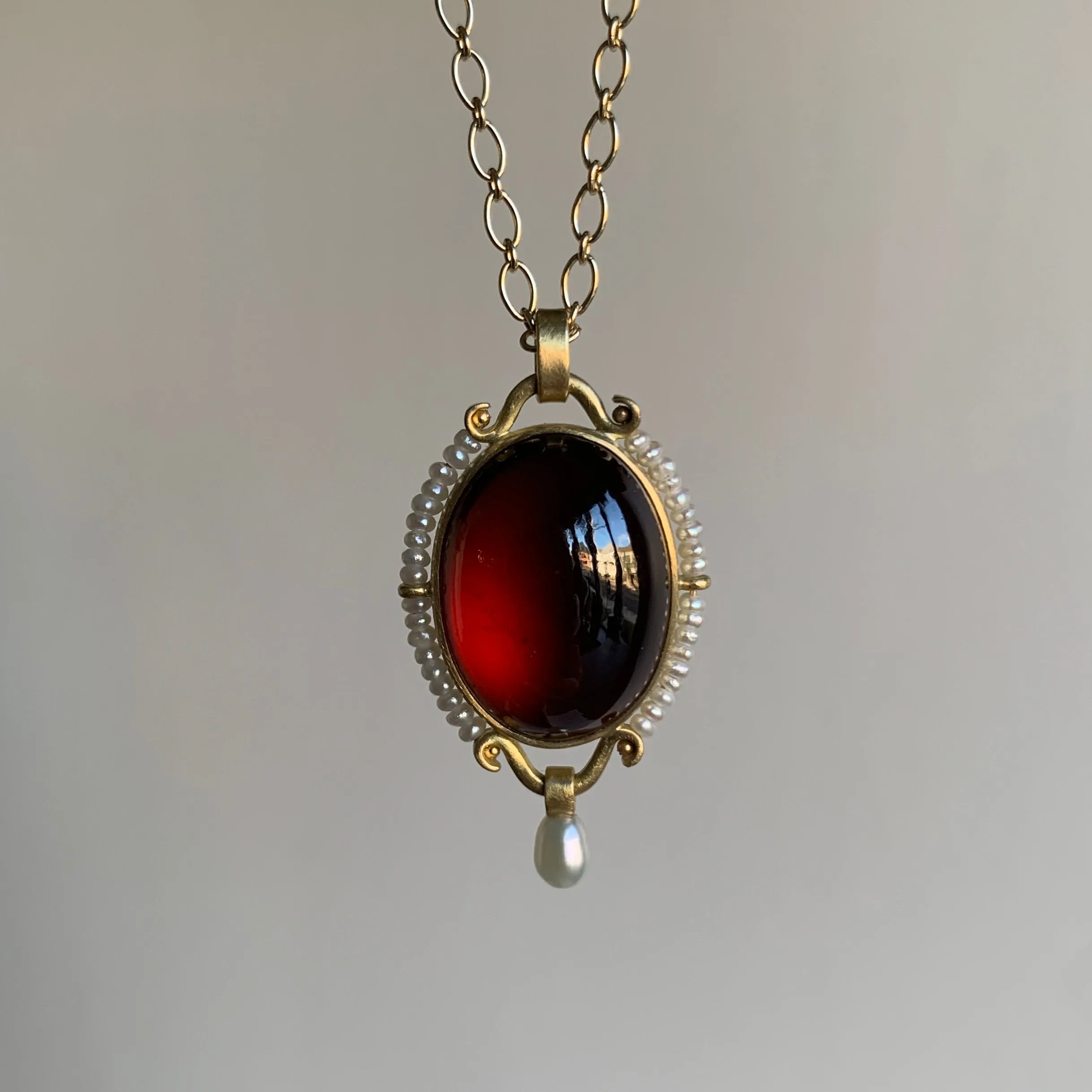 Hessonite Garnet & Pearl Pendant