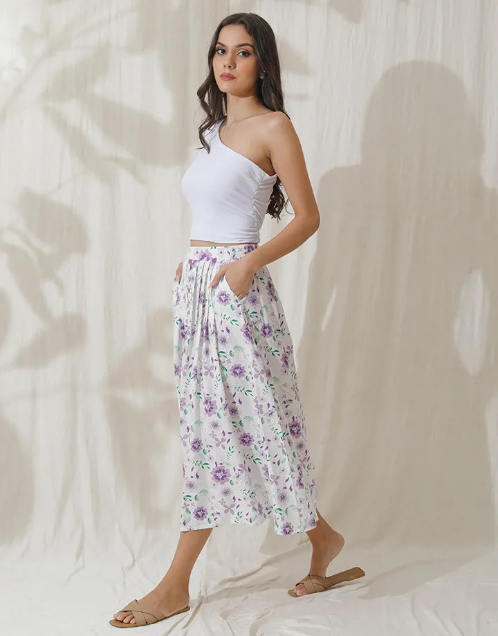 Pleated Flared Skirt with Side Pockets