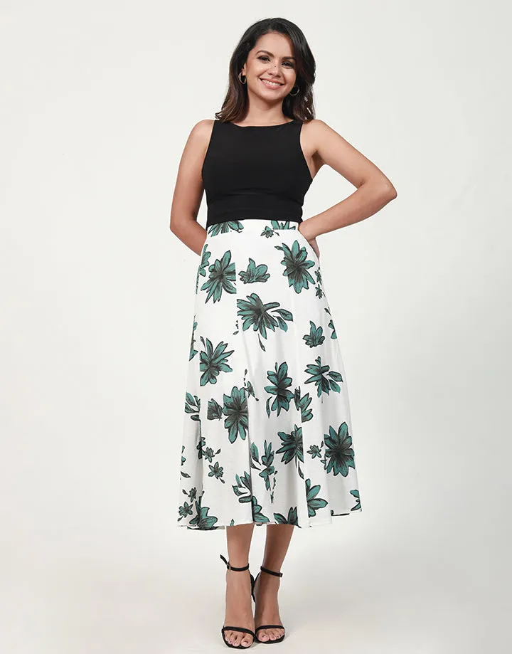 Printed 8 Piece Flared Midi Skirt