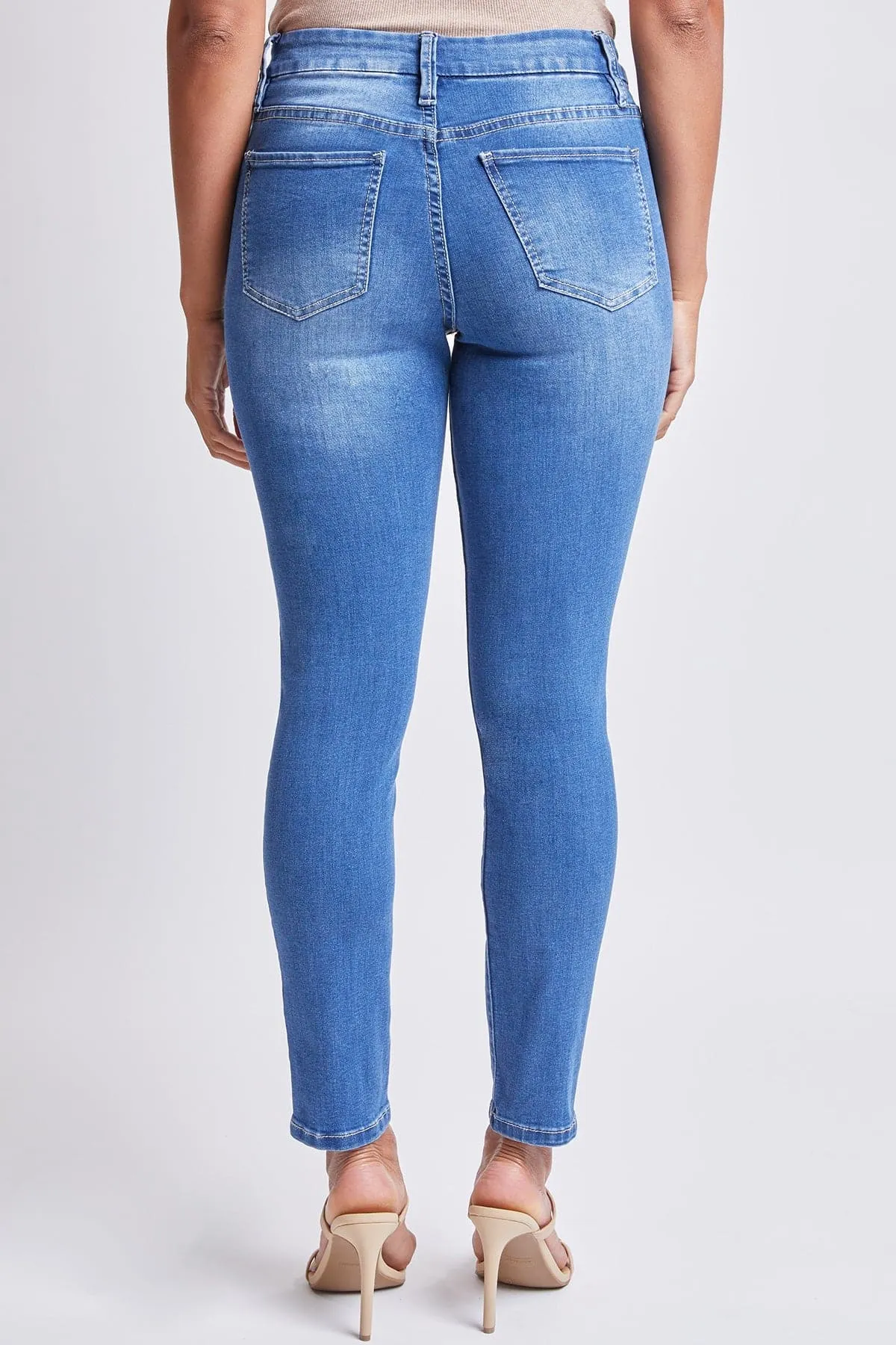 Women's Curvy Ultra High Rise Skinny Jeans